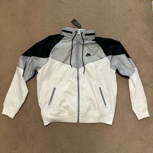 Nike windbreaker